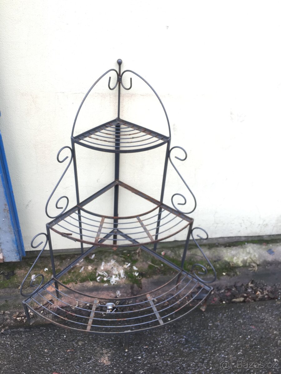 Stojan na kvetiny - 3