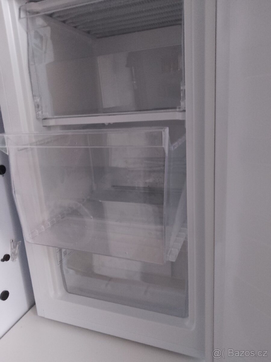 Malý mrazák MORA - 3