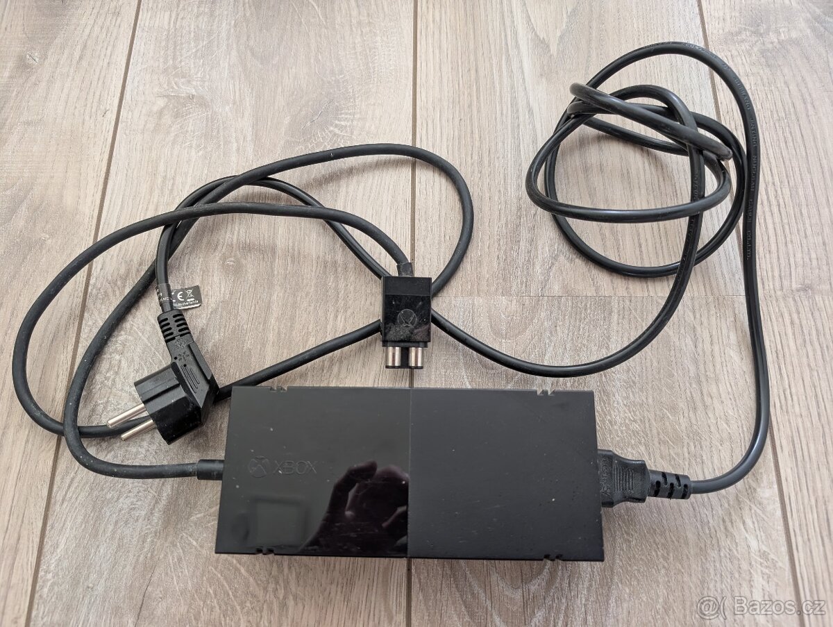 Prodám Xbox one - 3