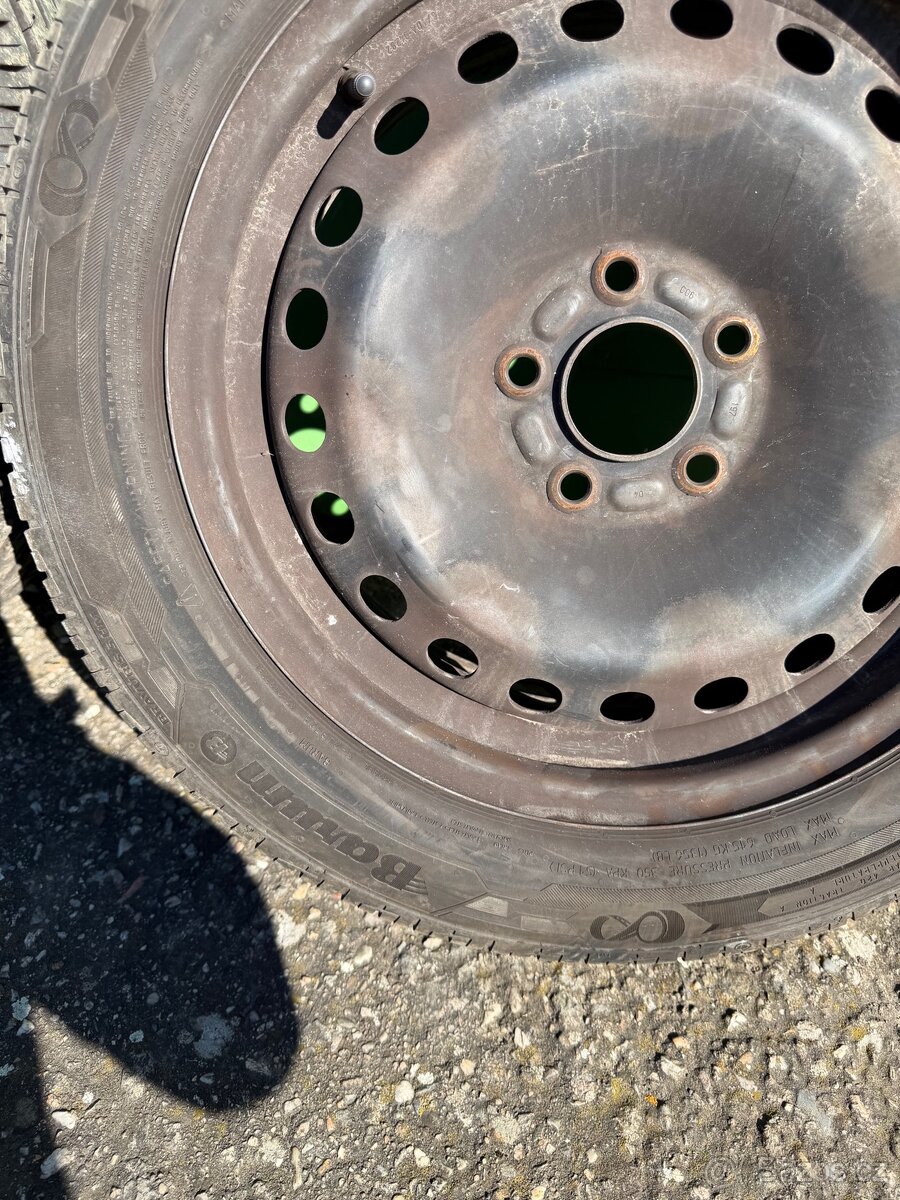 Letní pneu 205/55r16 - 3