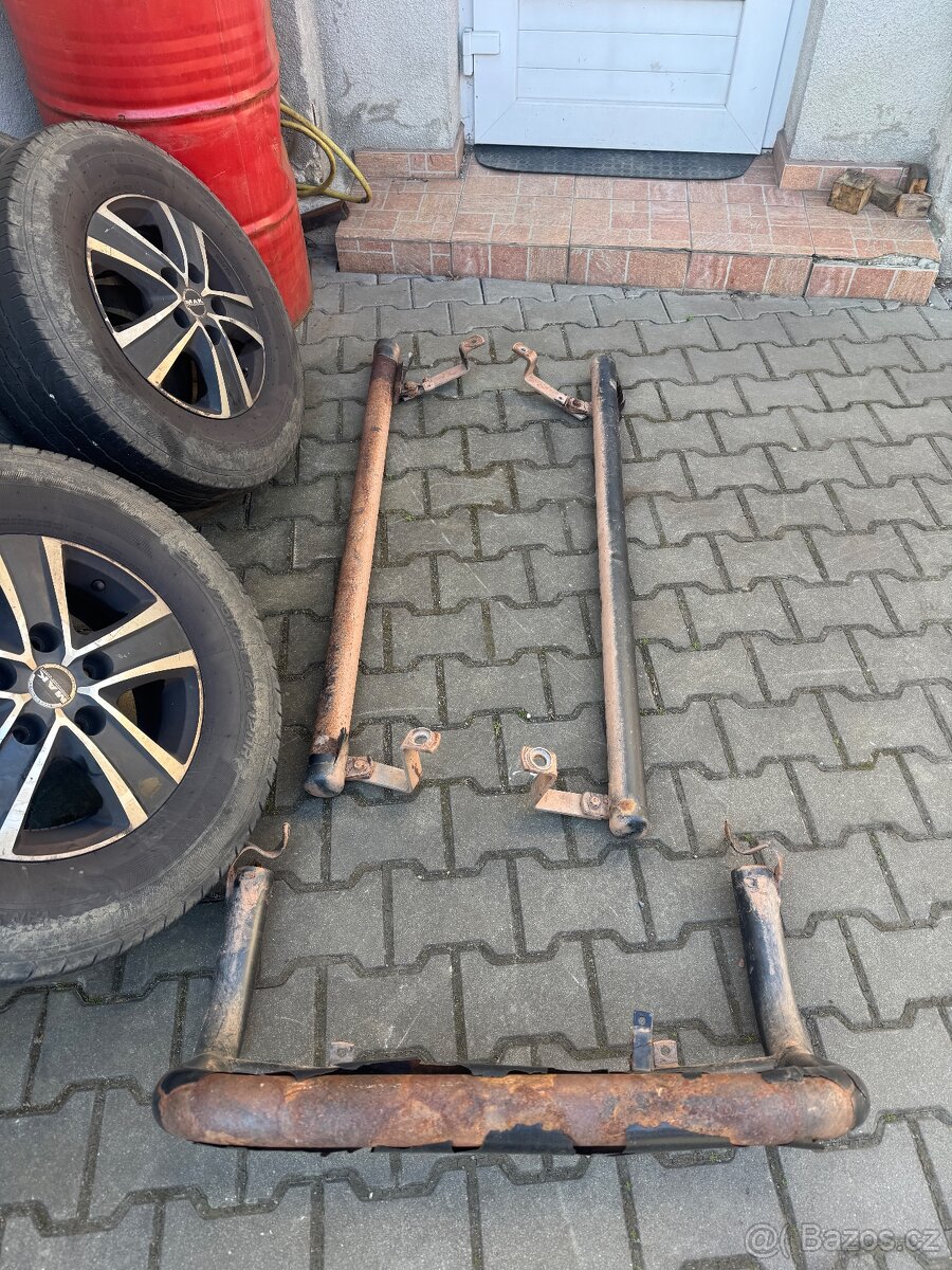 Prodám na Suzuki Jimny - 3