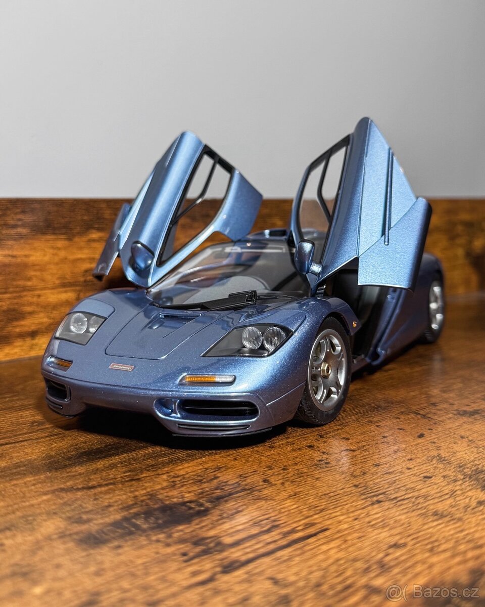 LCD Models - McLaren F1, Ice Blue, 1:18 - 3