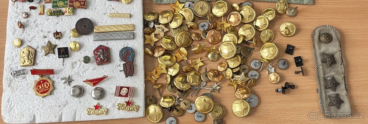 Hodnostní označnení ČSLA a knoflíky - 3