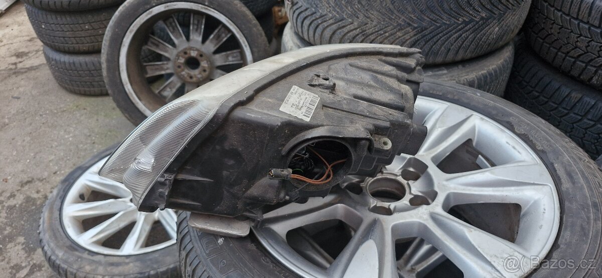 Prave predni svetlo skoda superb 2 xenon - 3