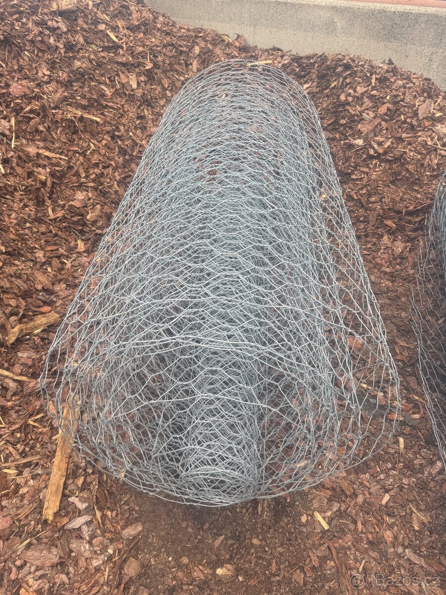 Pletivo + napínací drat - 3