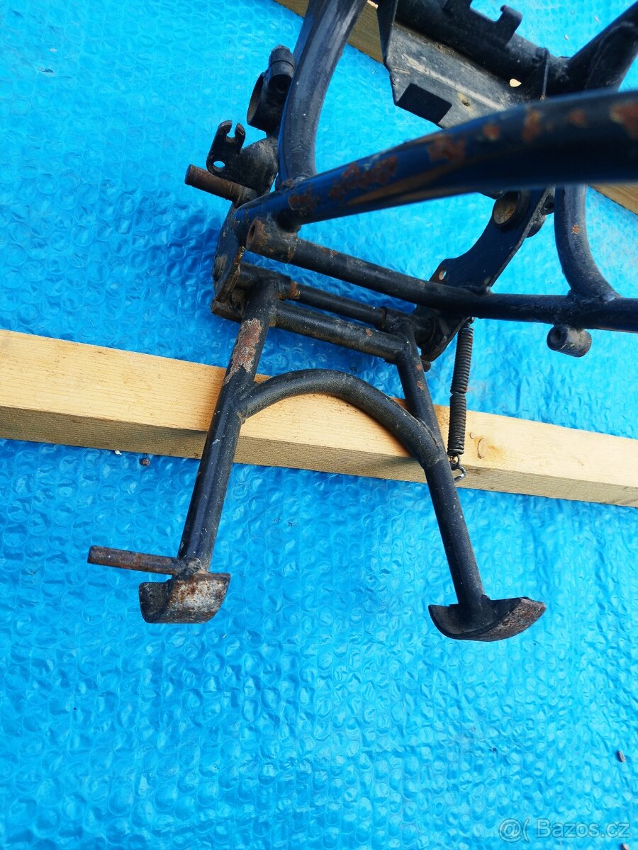 DUCATI 250,350,450 RÁM - 3