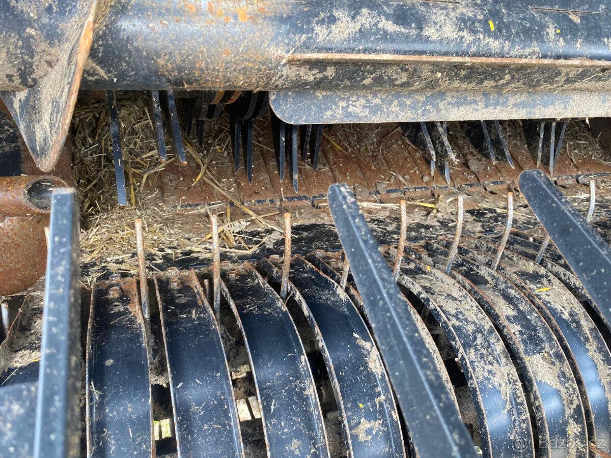 svinovací lis NEW HOLLAND - 3