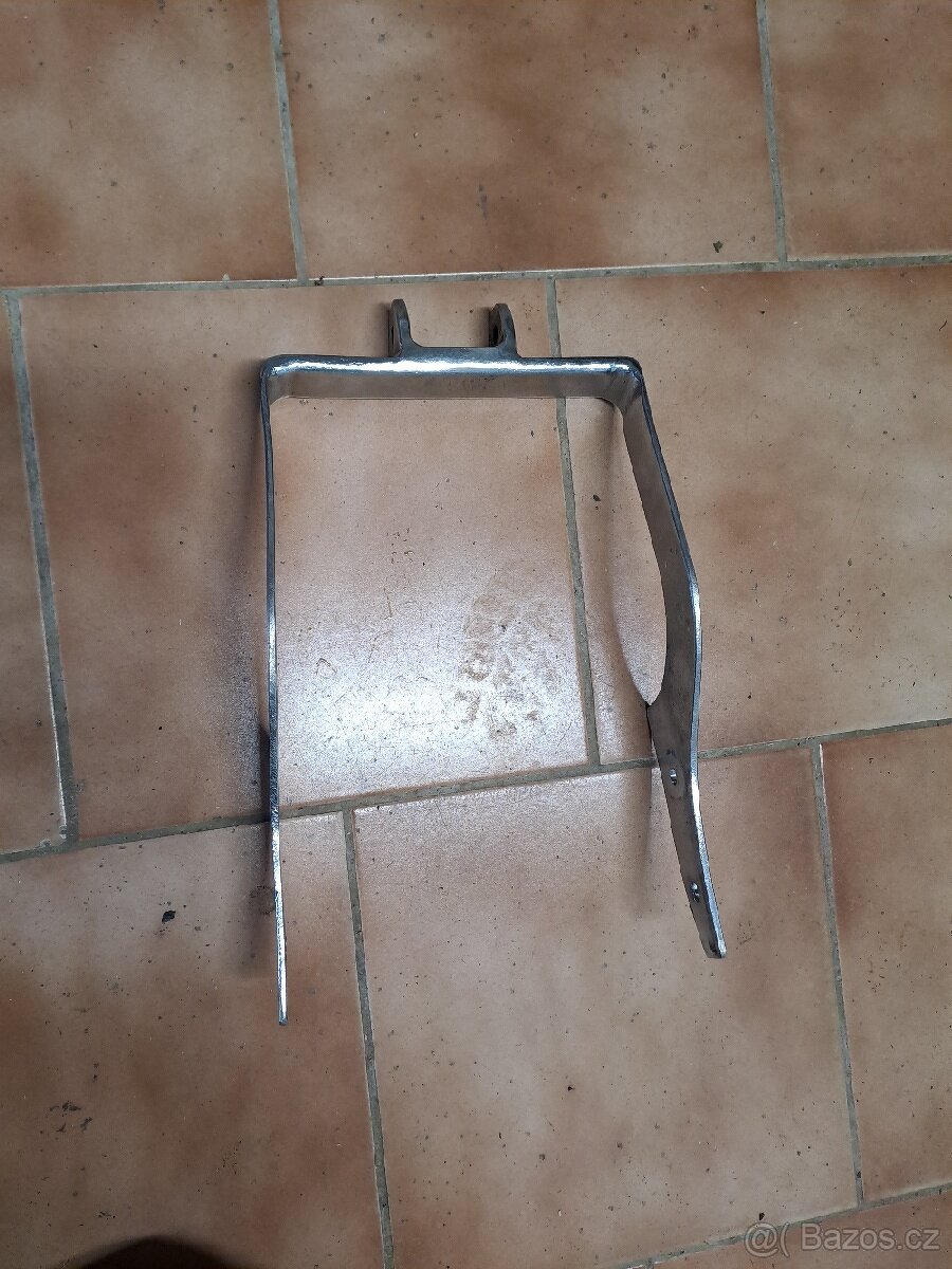 Tažné pro Suzuki 800 Intruder na Pav 40/41 - 3