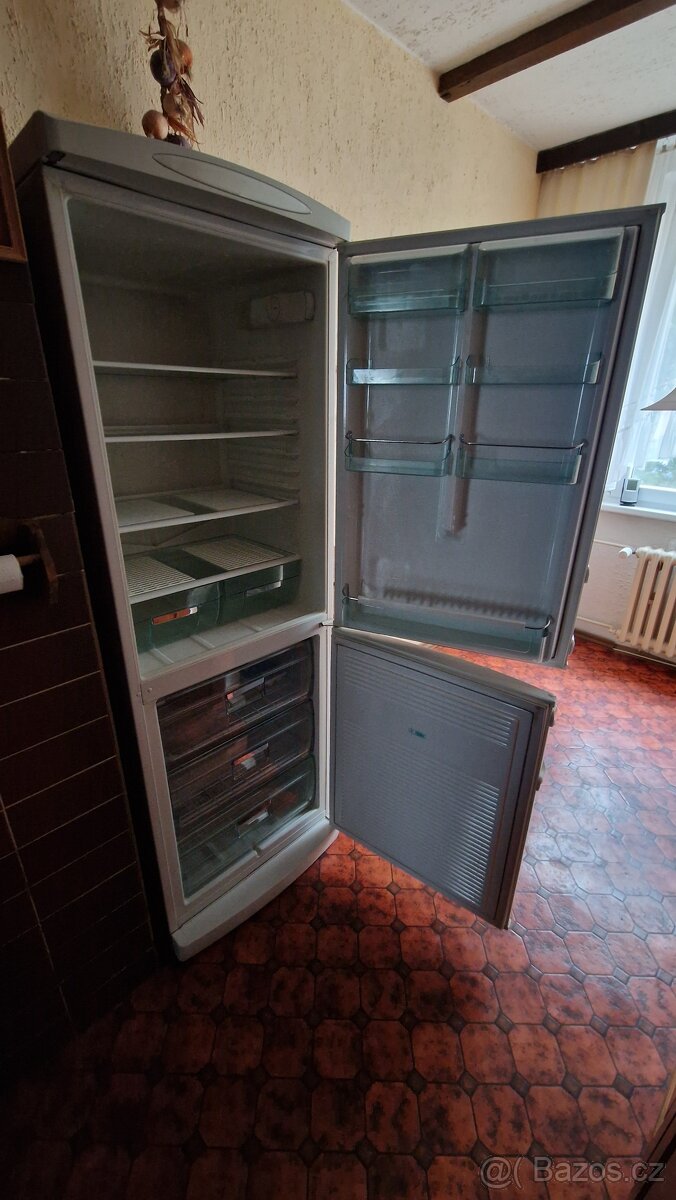 Lednice s mrazákem Gorenje - 3