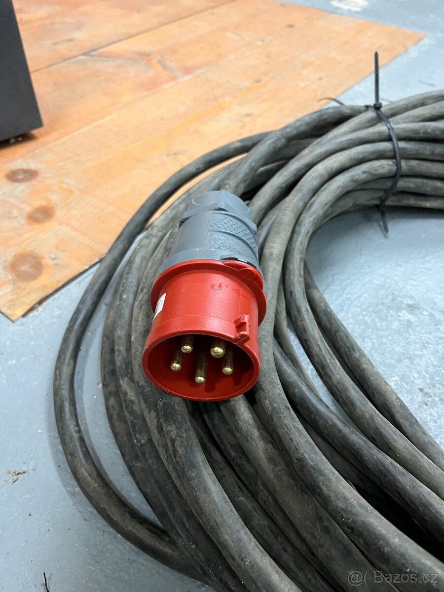 Prodlužovací kabel 400V - 3