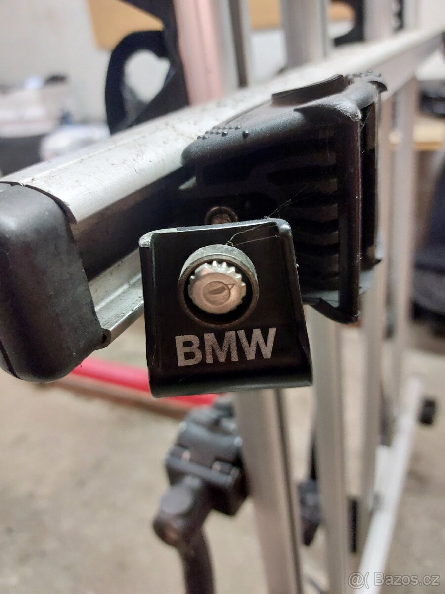 Střešní nosič na kolo E36/E39 - 3
