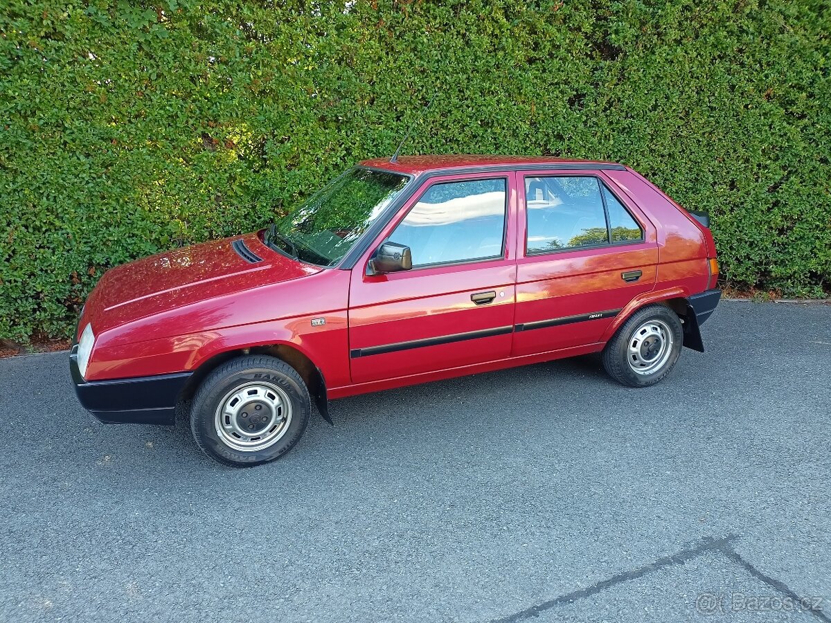 Prodám škoda favorit - 3