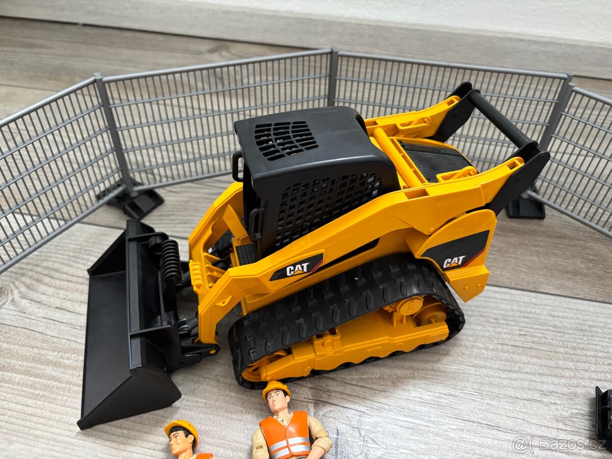 Bruder 2136 Nakladač CATERPILLAR s příslušenstvím - 3