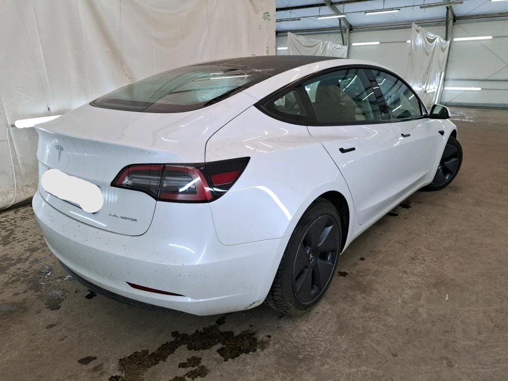 Tesla Model 3 AWD Long Range - 1864 - 3