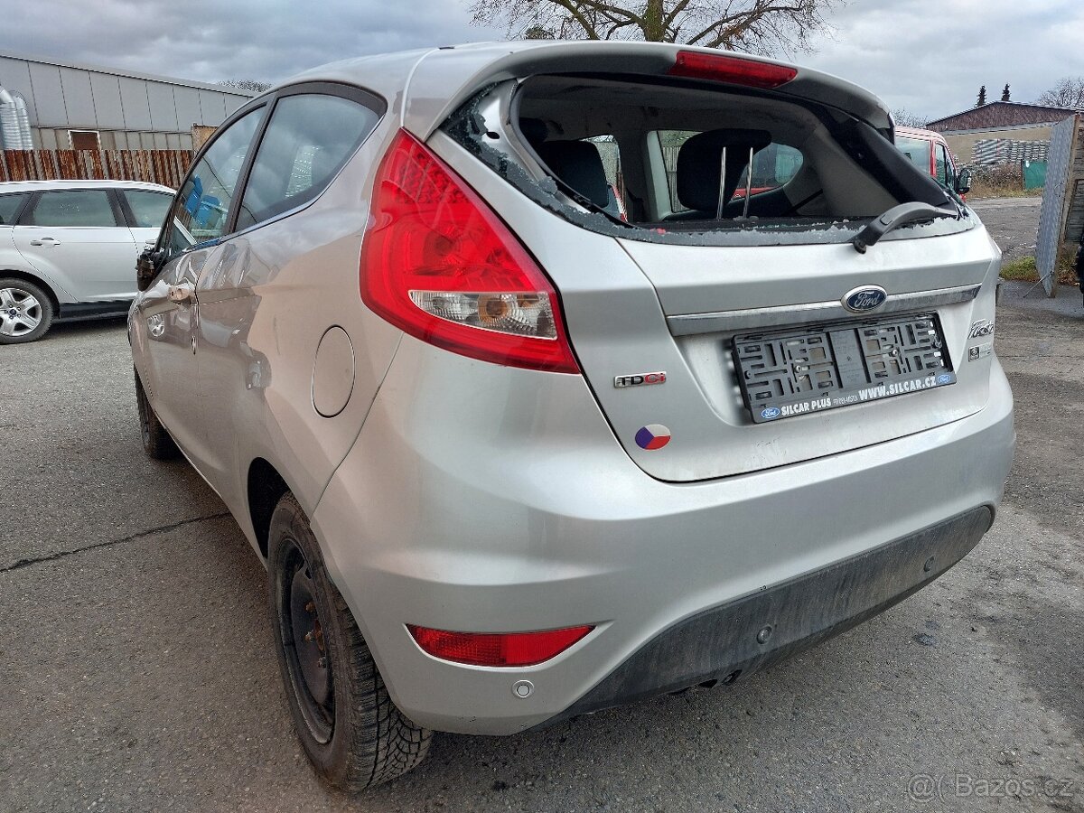 Ford Fiesta titanium - náhradní díly - 3