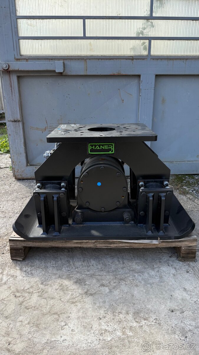 Vibrační deska na bagr 3-8t - 3