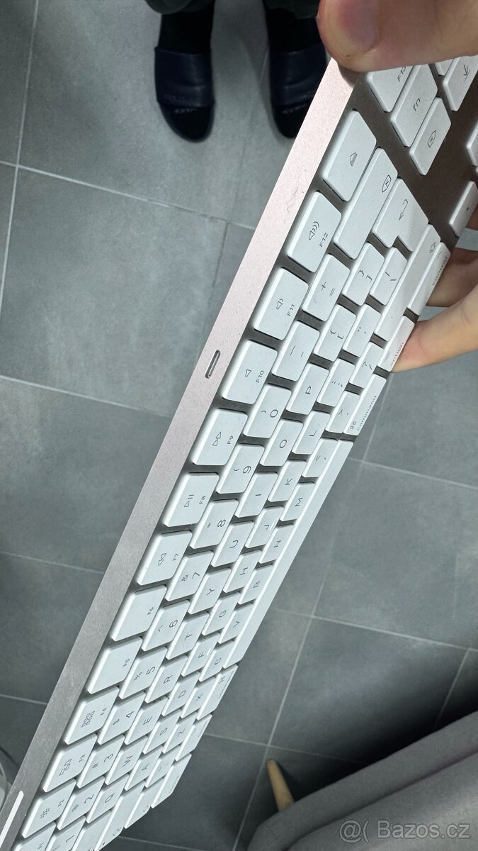 Apple Magic Keyboard bezdrátová klávesnice - česká - 3