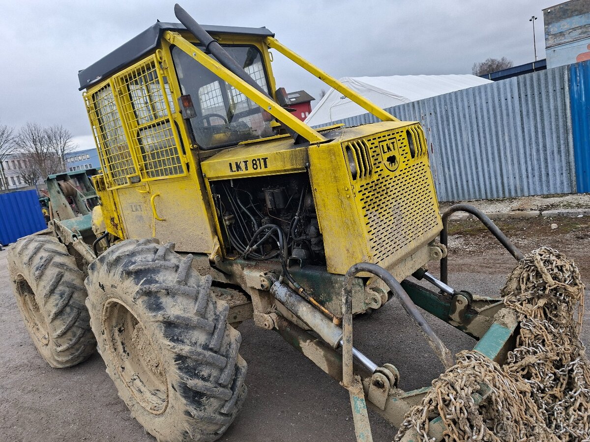 Predam traktor LKT 81Turbo - 3