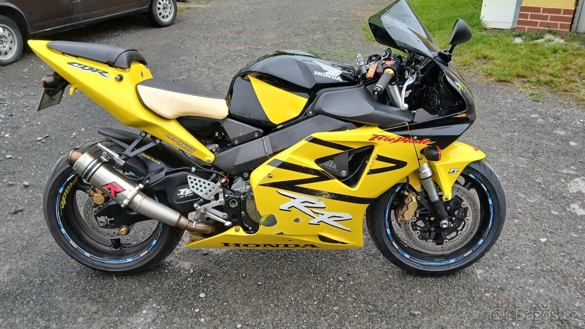 Honda CBR-954 - 3