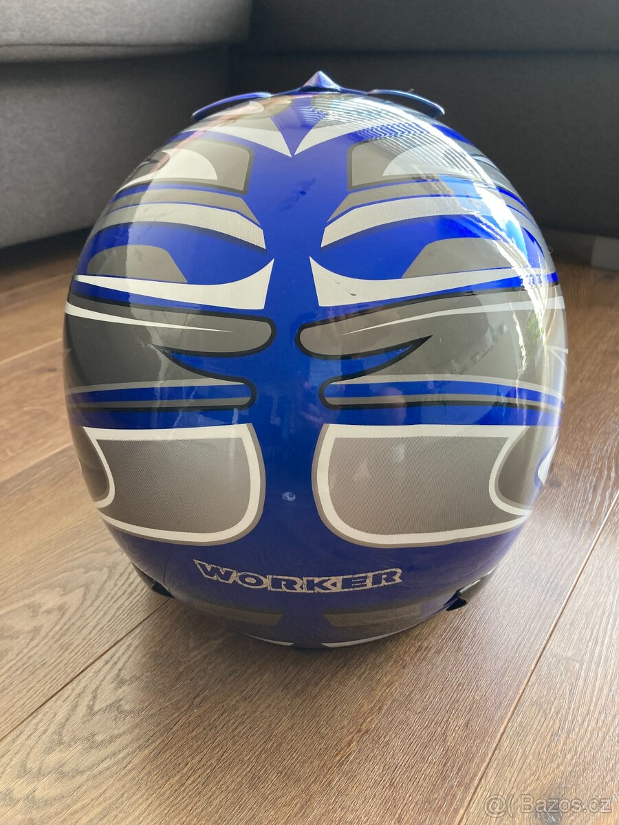 MX helma Worker - 3