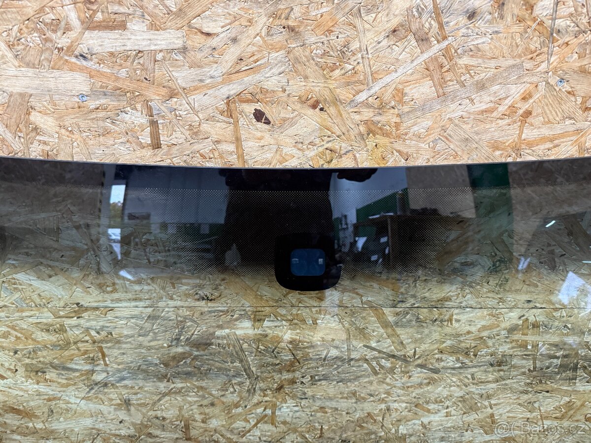 ČELNÍ OKNO VW PASSAT B6 - DEŠŤOVÝ SENZOR - 3