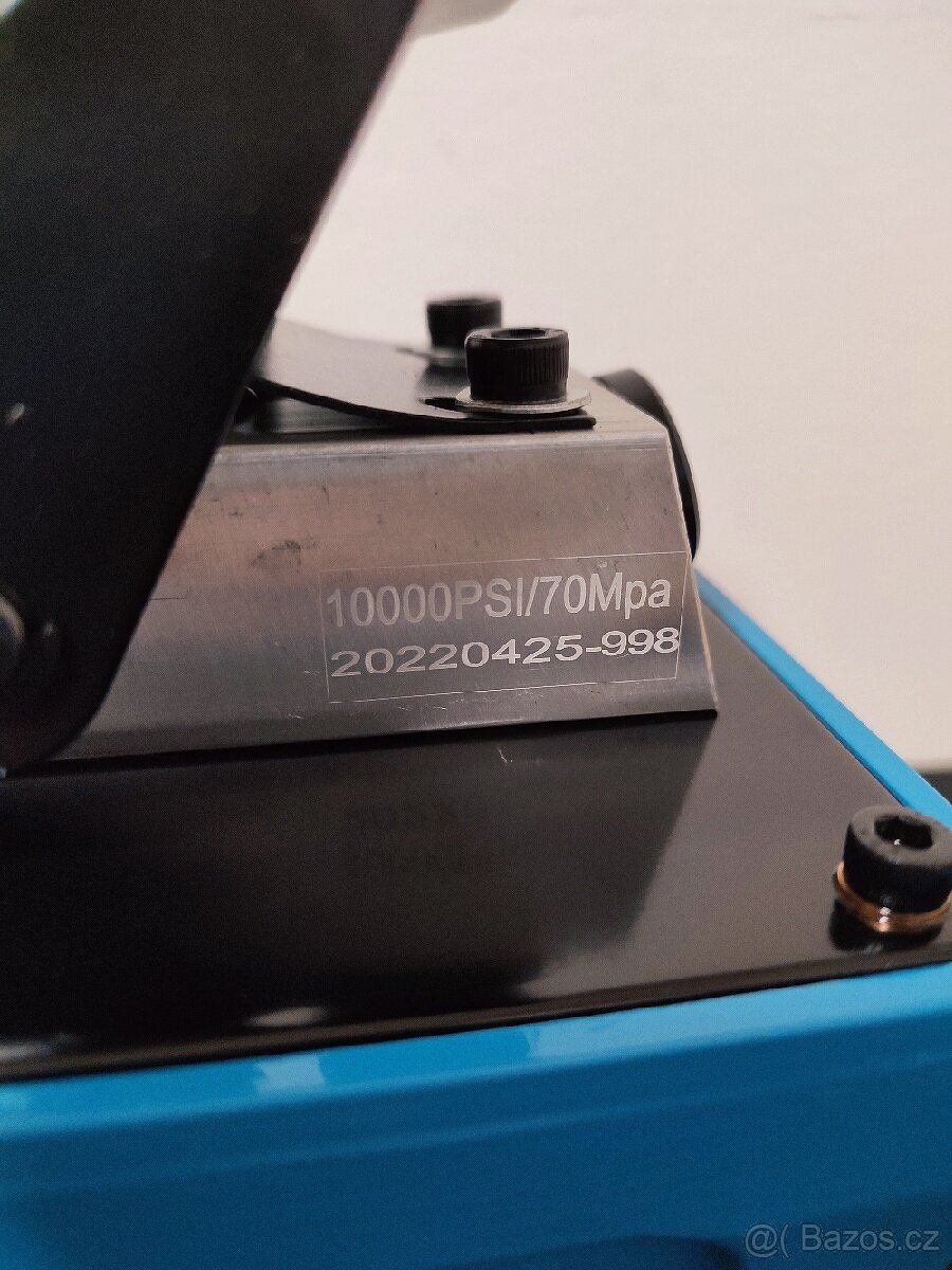 Nová hydraulická nožní pumpa (multiplikátor) 0,85l - 3