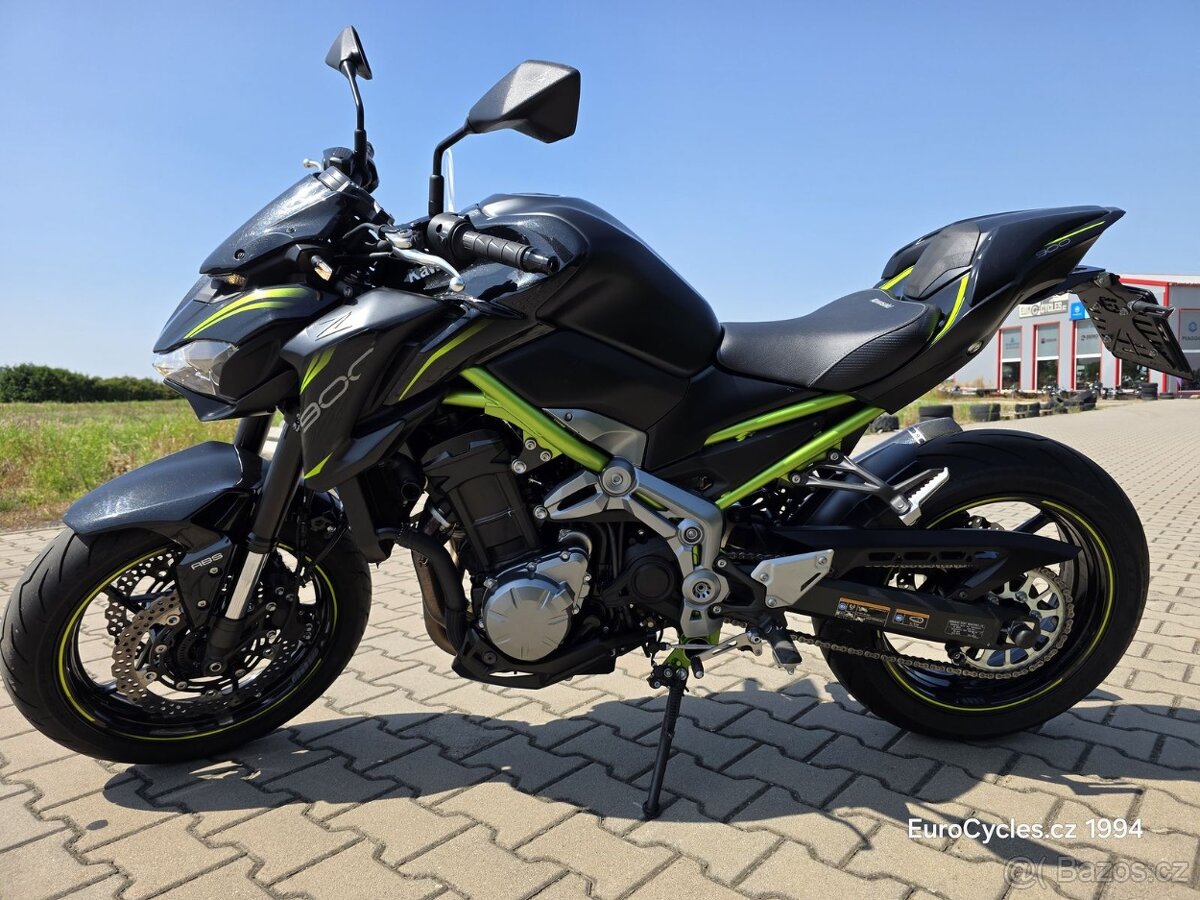 Kawasaki Z 900 - 3