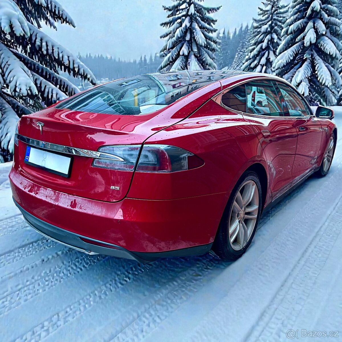 Tesla Model S85 El.Panorama Kuze Vzd.podvozek barva RedMult - 3