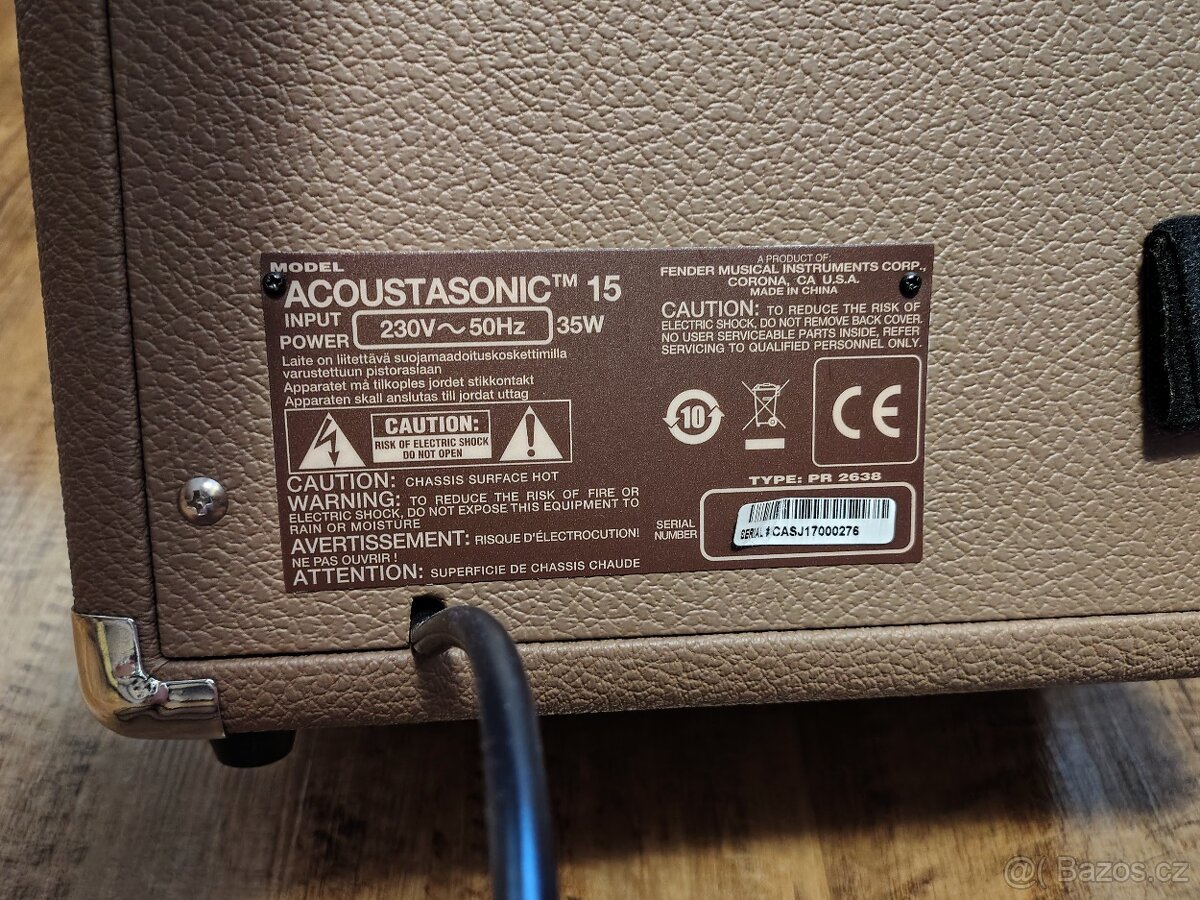 Fender Acoustasonic 15 - 3