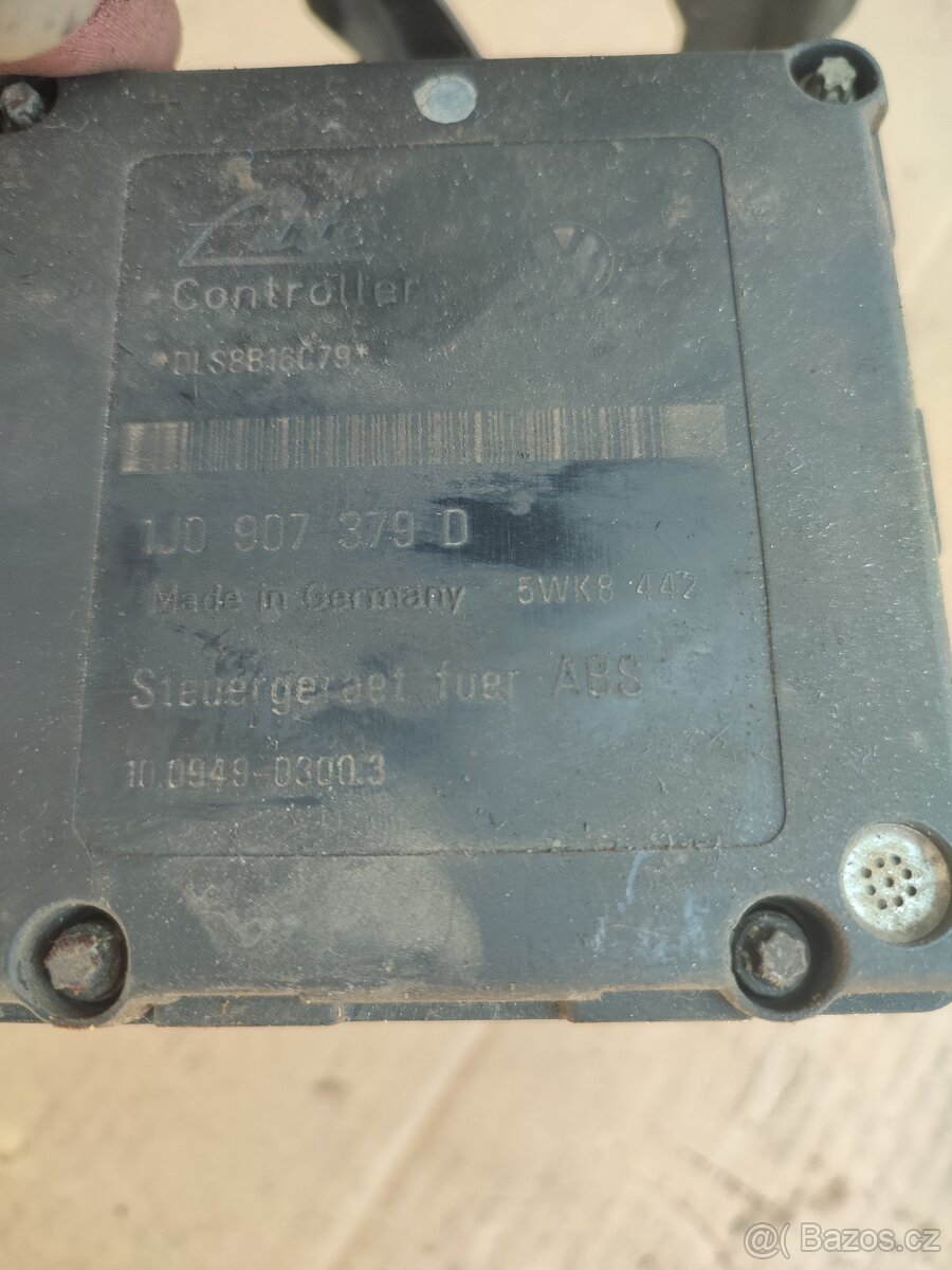 Jednotka ABS 1J0907379D - 3