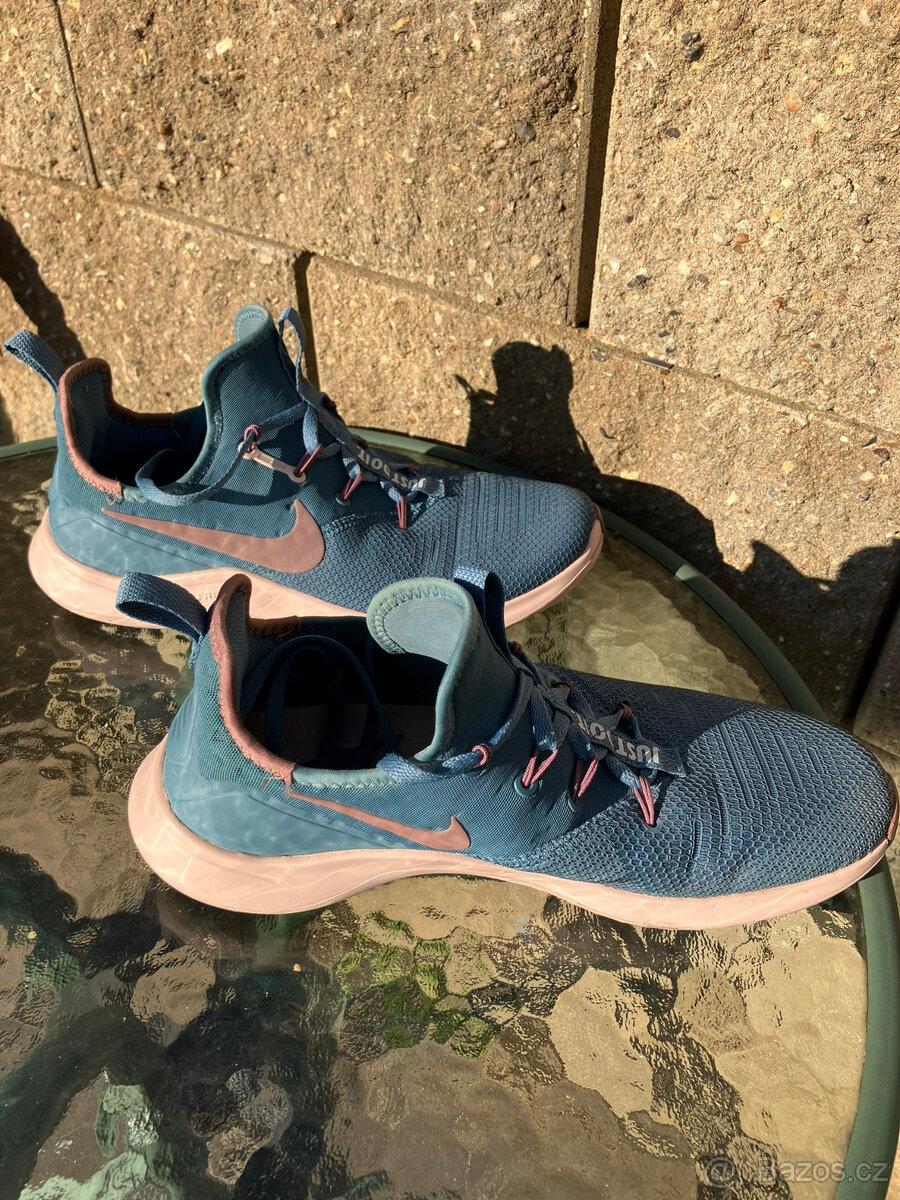 Tenisky NIKE vel 40,5 - 3