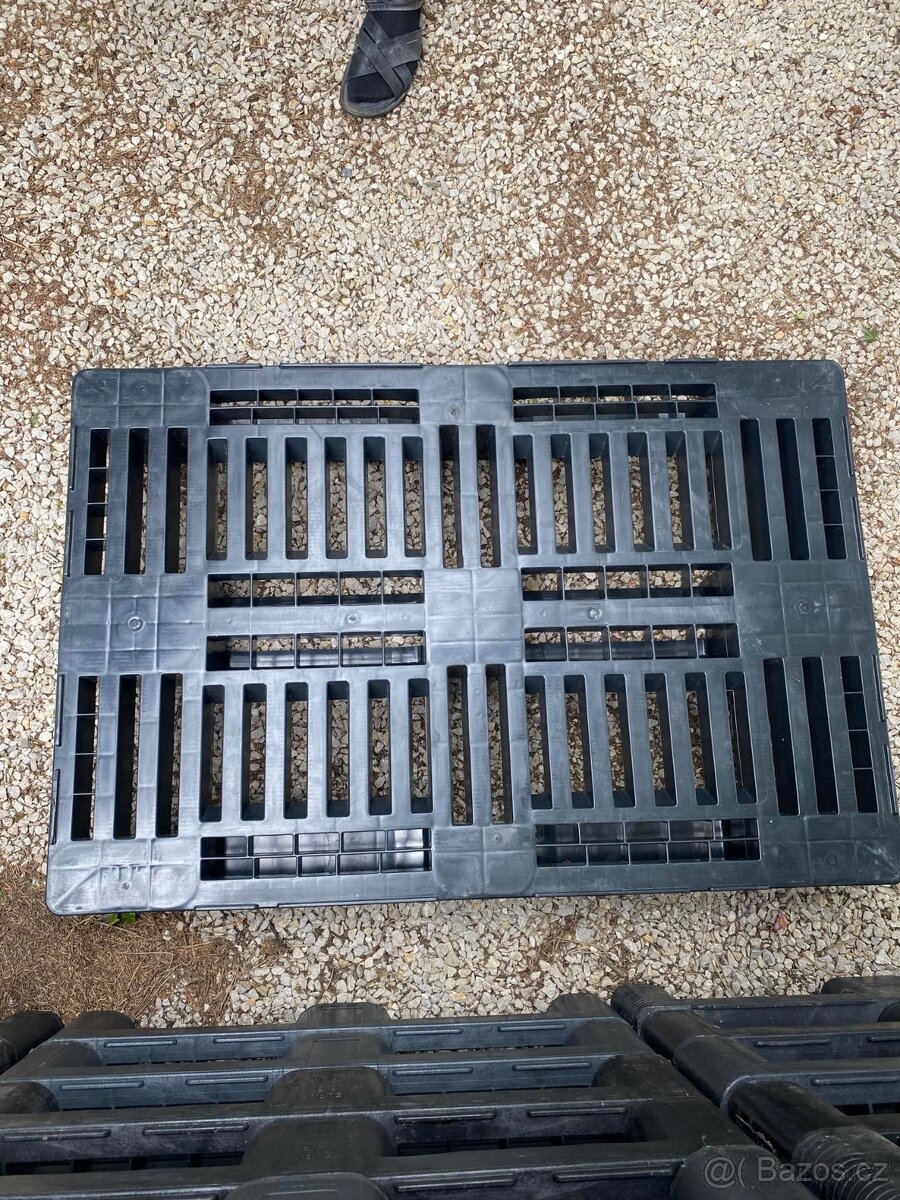 Plastové palety - 3