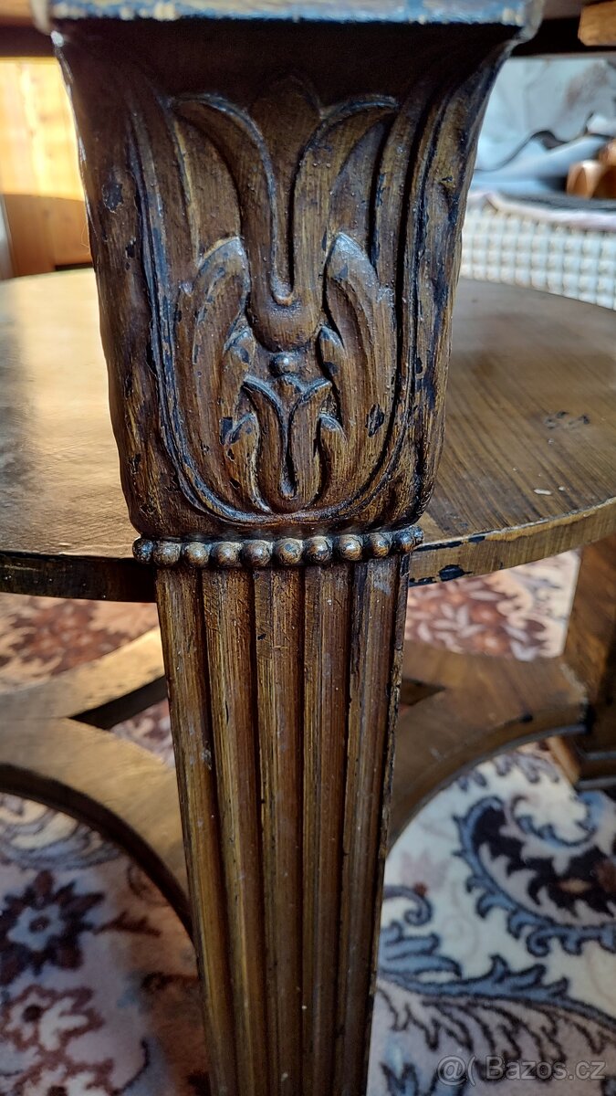 Starožitný dřevěný stolek průměr 86cm - 3