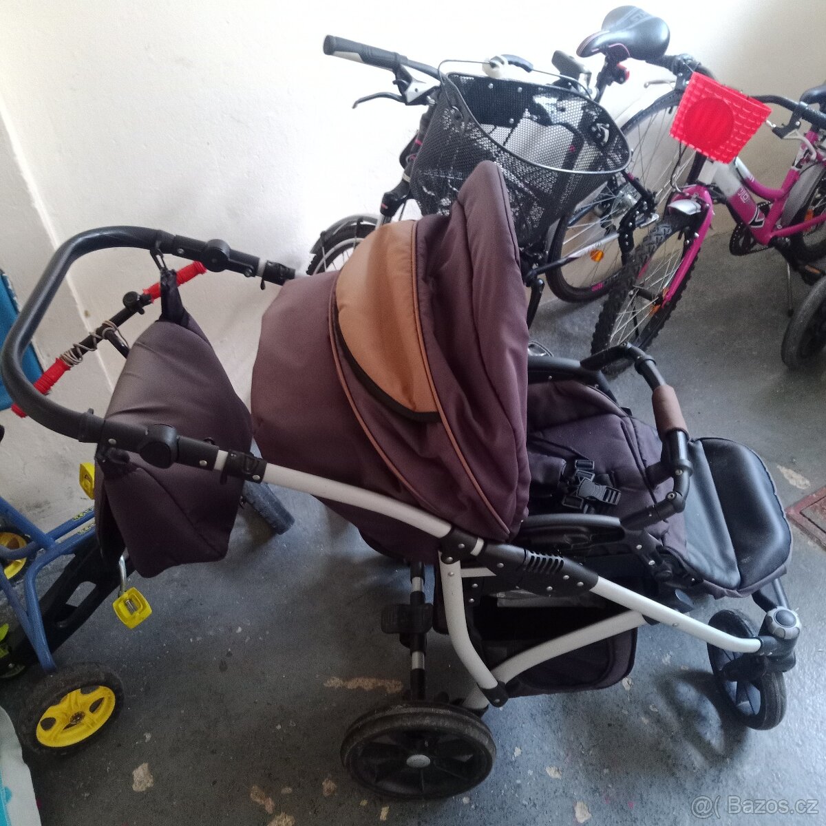 Kočárek na zahradu - 3