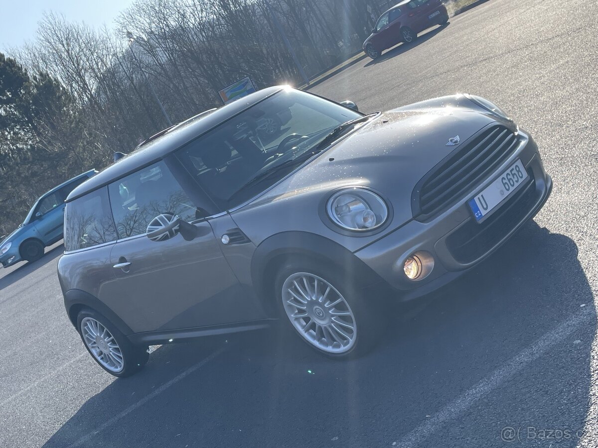 Mini Cooper 1.6d 2011 - 3