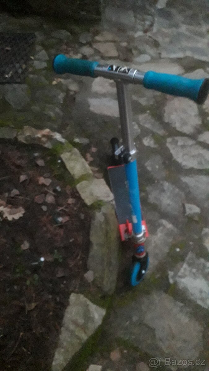 Koloběžka dětská, zánovní - 3