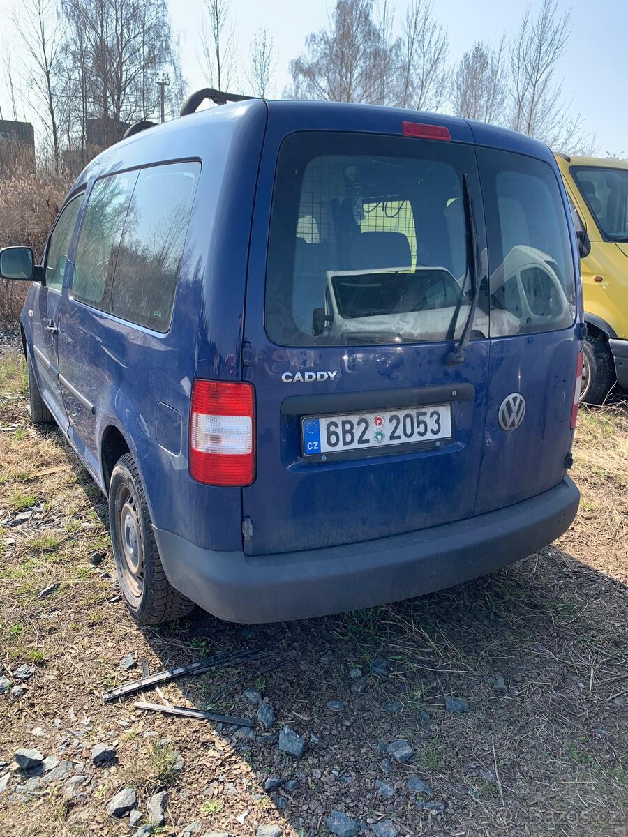 VW Caddy - 3