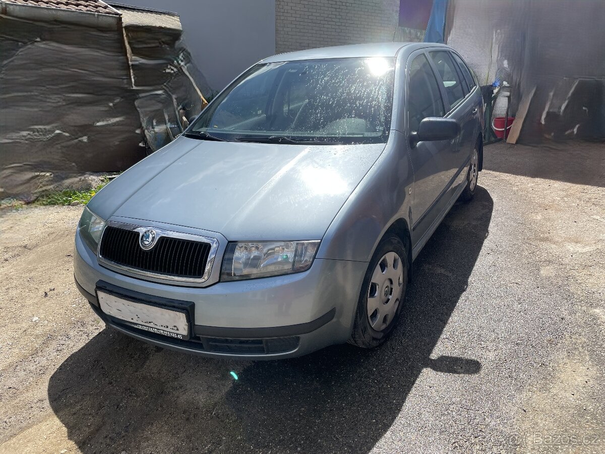 Prodám Škoda Fabia Combi 1,2 HTP/47 kW., r.v. 2004; 2.sada k - 3