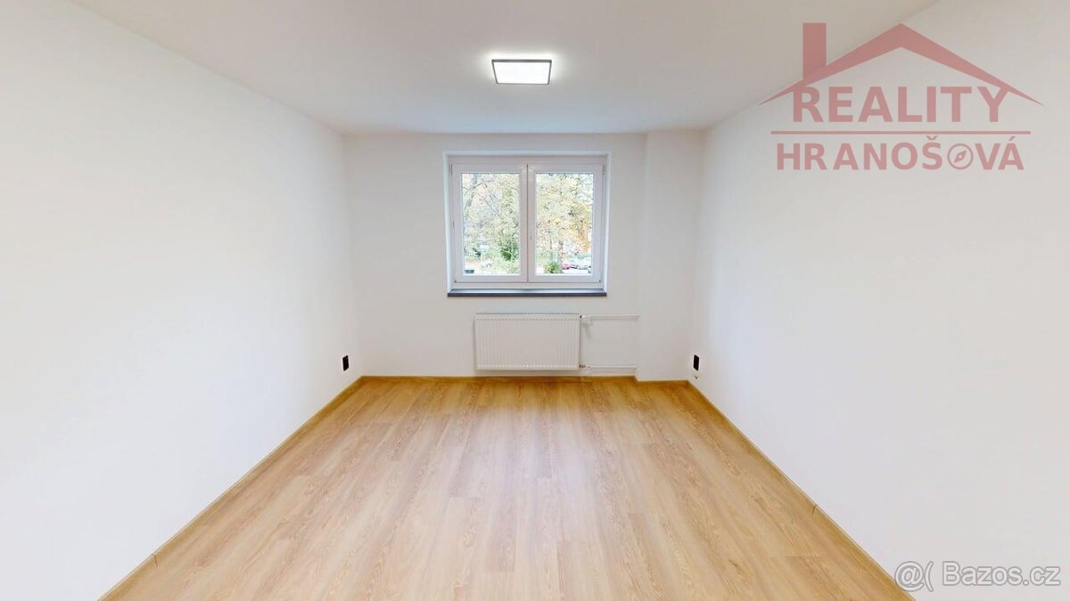 Prodej bytu v os. vl. s lodžií, 2+1, ul. Šponarova - 3