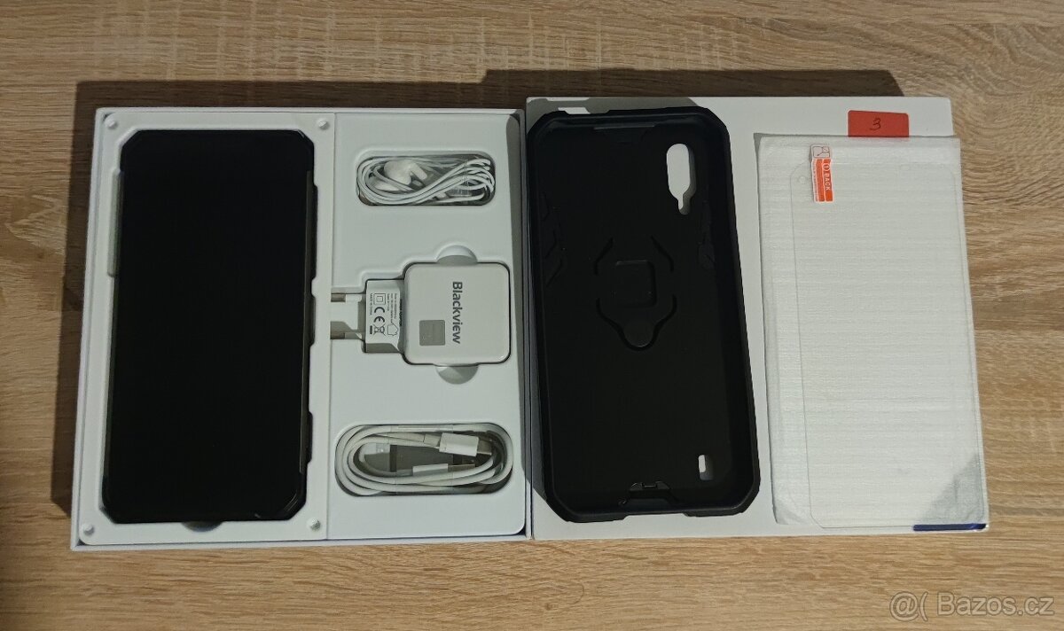 IGET Blackview GBV6100 3GB/16GB,Black(odolný) - 3