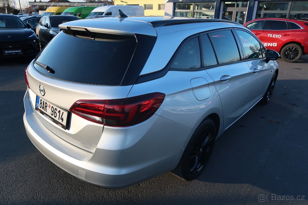 Opel Astra 1.2T,96kW,EditionST,1majČR,Serv.kn. - 3