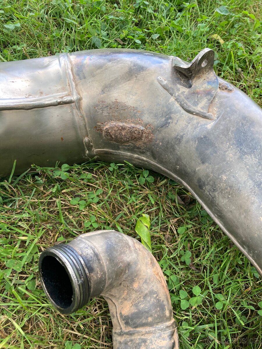 Výfukové Koleno ktm exc 250 16-18