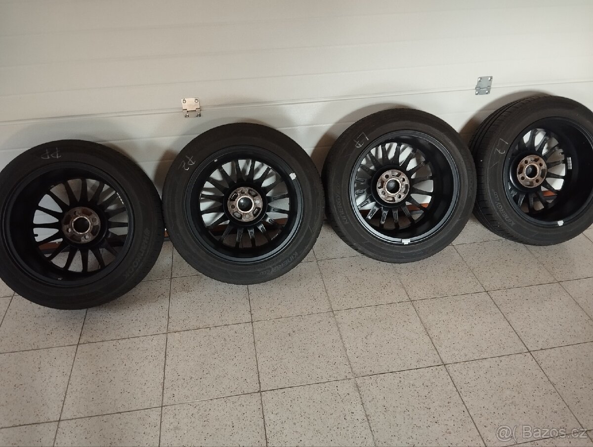 OZ racing Superturismo 4x100 r16x7j ET 42, 195/55/16 - 3
