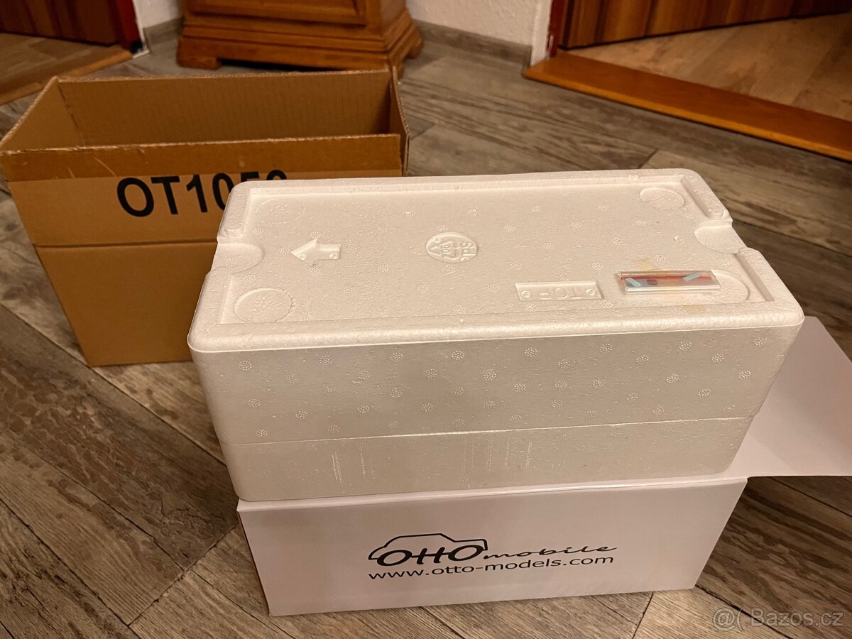 Honda Civic Type R Championship White NH-0 2022 Ottomobile - 3