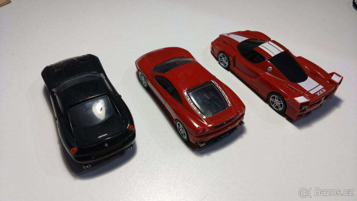 3x Model Ferrari (Shell V-power) - 3