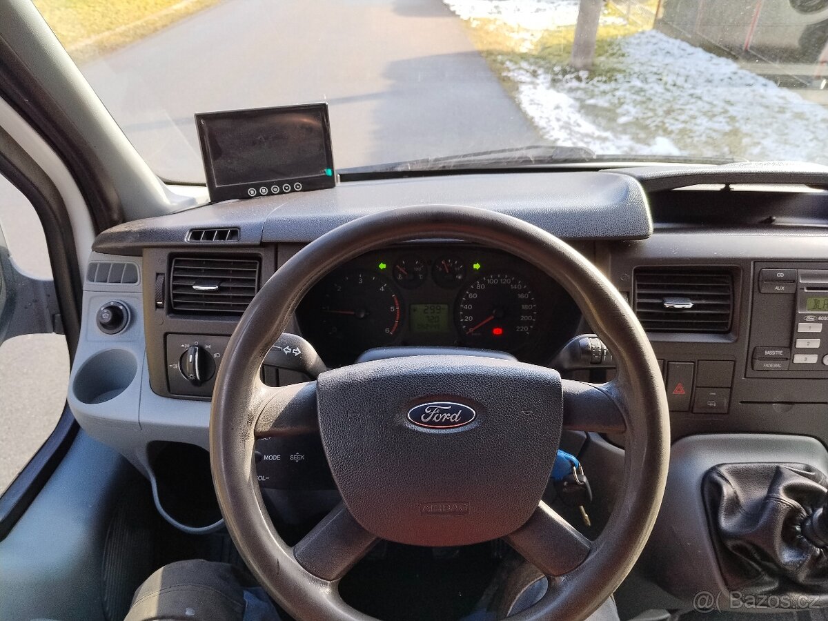 Ford transit 330L - 3