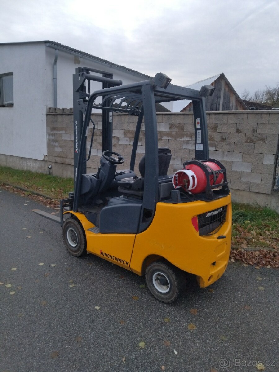 VZV Jungheinrich TFG 320 - 3