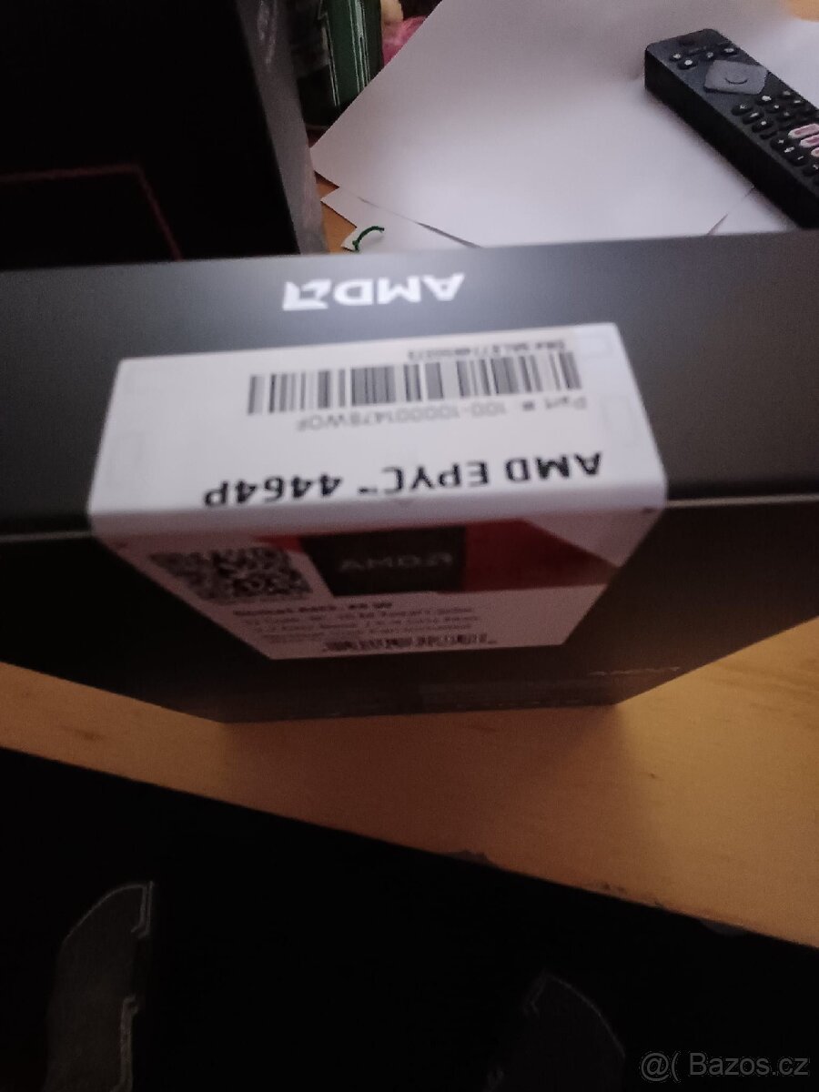 procesor AMD EPYC 4464P - 3