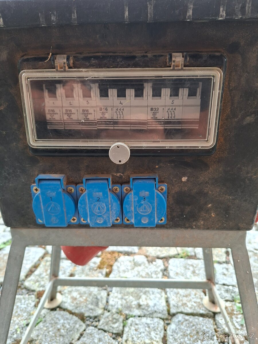 Stavební rozvaděč - 3