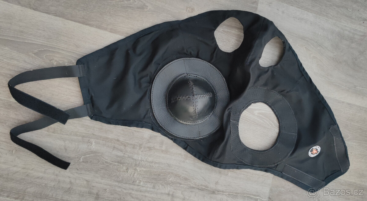 terapeutická maska s krycí klapkou - 3